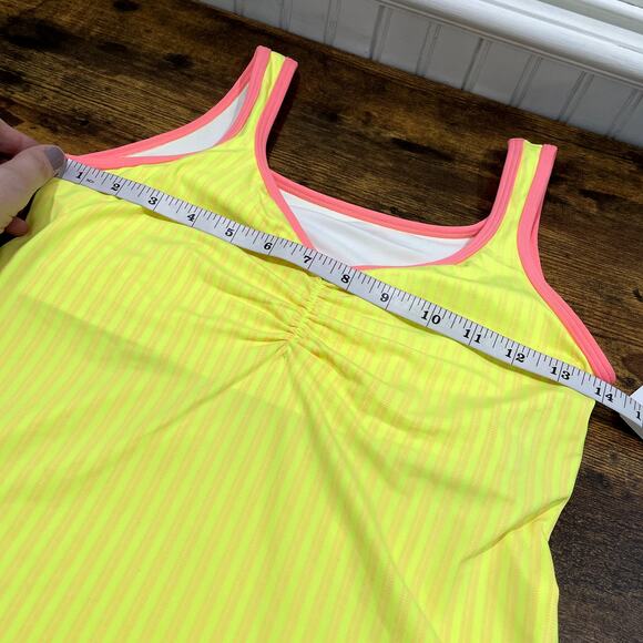 Sofibella Size XS Athletic Tank Top NEW Checkmate UPF 50 Neon Built In Bra - Picture 12 of 14